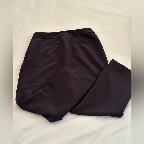 Kate Spade, size 8, black cropped slacks - Picture 3 of 6